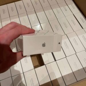 Apple AirPods Pro – 180 pieces (€2,000)